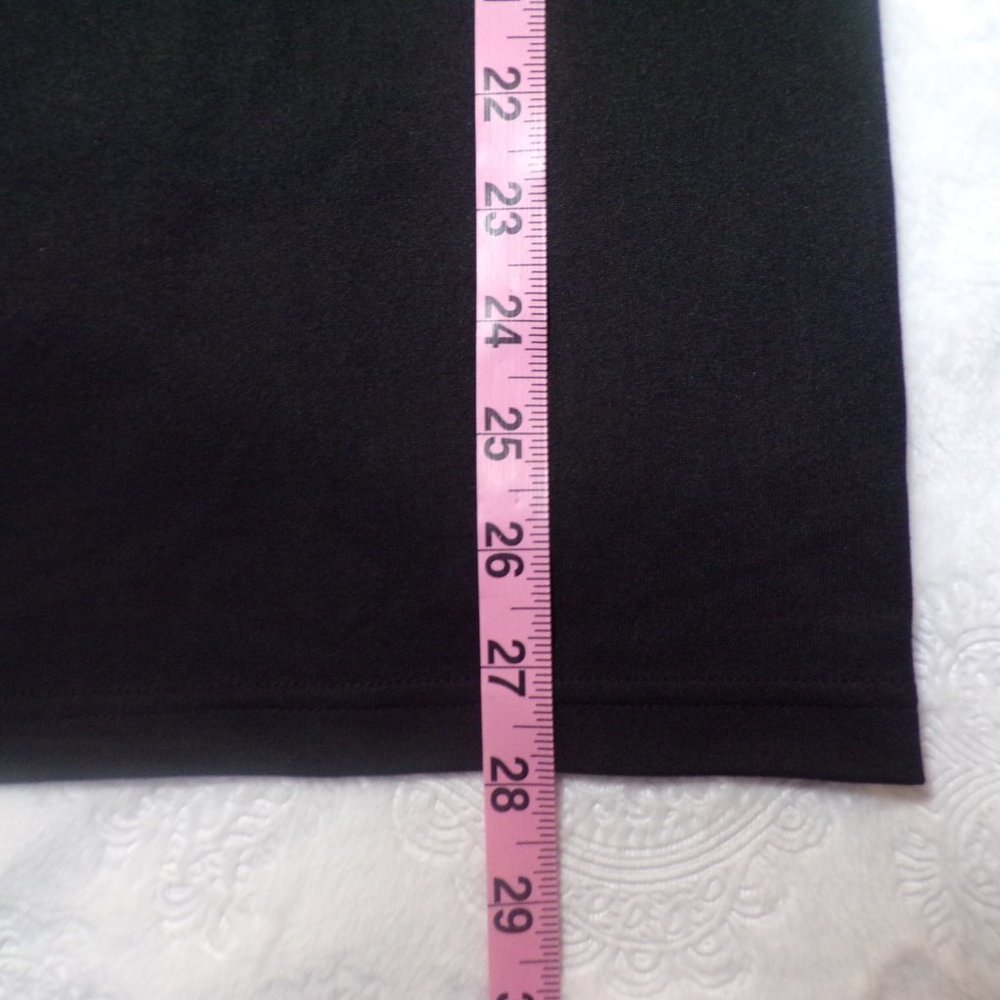 Nike DRI-FIT T-Shirt Men's, Size M, Black color - Picture 12 of 13